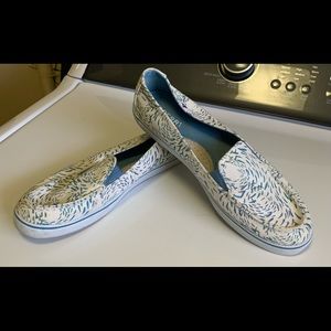 Sperry Slip On Tennis Shoes